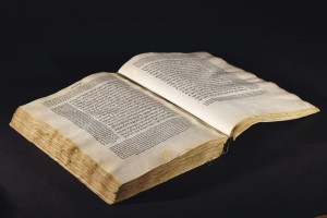 Christie's - Torah 1482