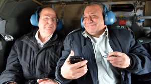 Ya'alon (left) - Eisenkot (right) - (Photo- Ariel Hermony, Defense Ministry)