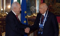 peres napolitano media