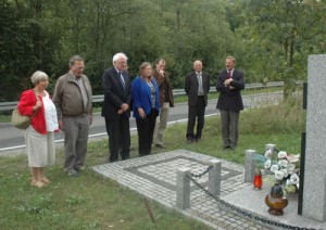 Bernie_Cemetery (1)