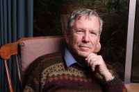 amos-oz