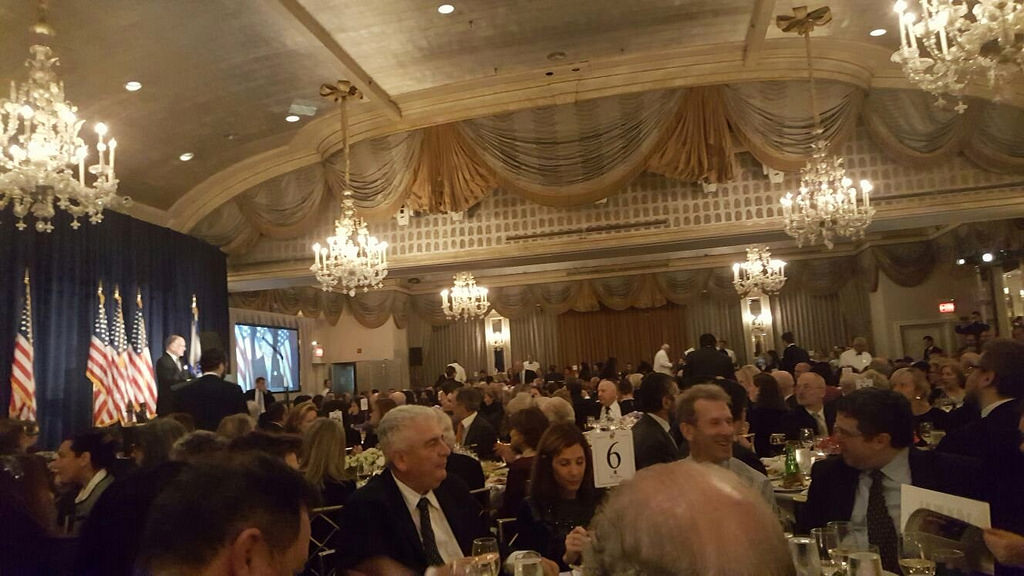 “La loro azione nel segno di Herzl” <br> Un premio per Biden e Douglas