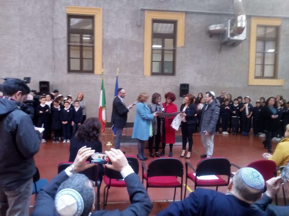 Scuola ebraica, la visita della ministra