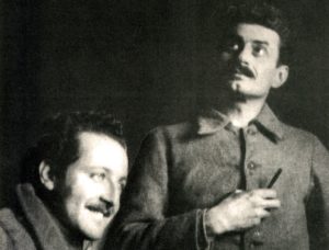 Arturo Coppola (sinistra) e Giovannino Guareschi nello Stalag di Wietzendorf