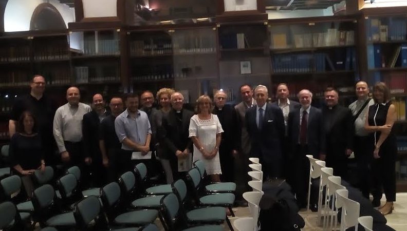 Menorà, la visita insieme alla CEI <br> “Dialogare è anche questo”