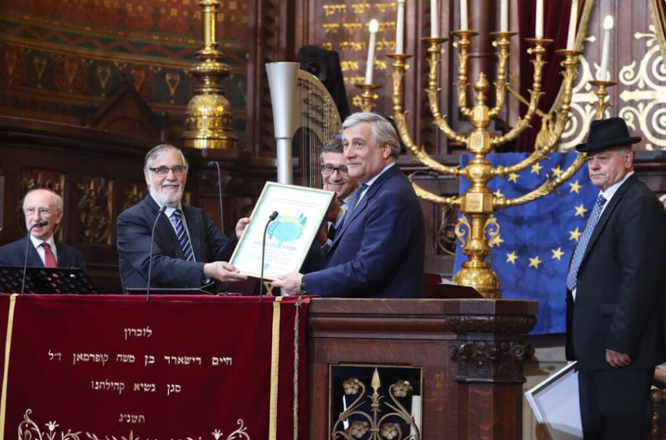Bruxelles, Tajani in sinagoga: <br> “Il Dialogo è fondamentale”