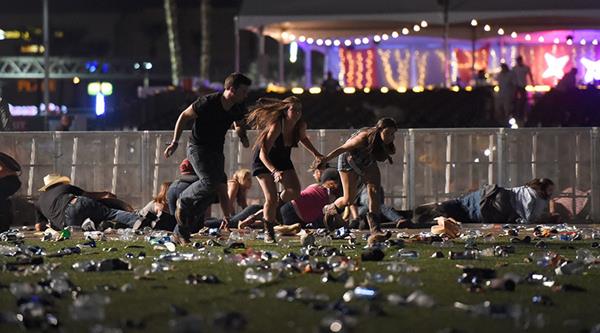 “Preghiamo per le vittime a Las Vegas”
