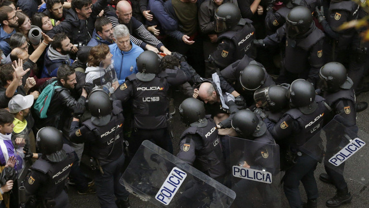 La Comunità ebraica di Barcellona: <br> “Condanniamo ogni violenza”