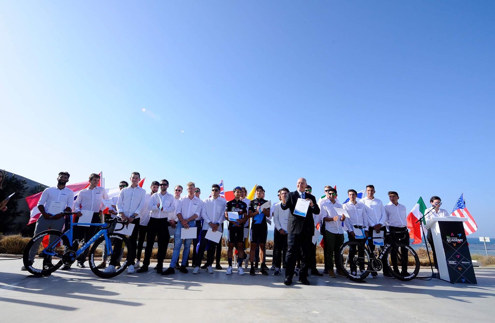 La squadra israeliana sogna il Giro <br> “Ciclisti, ma anche ambasciatori”