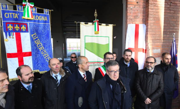 Bologna, ecco la curva Weisz