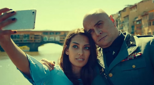 JCiak – Un selfie con il Duce