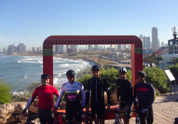 Il Giro d’Italia con i campioni <br> “Tel Aviv, finale per velocisti”