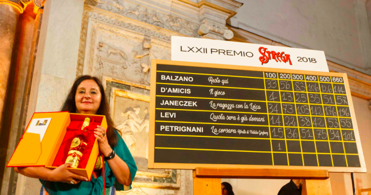 Lo Strega alla Janeczek <br> Nel segno di Gerda Taro
