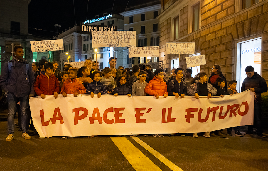 Il corteo di Genova <br> “Memoria, monito per il presente”