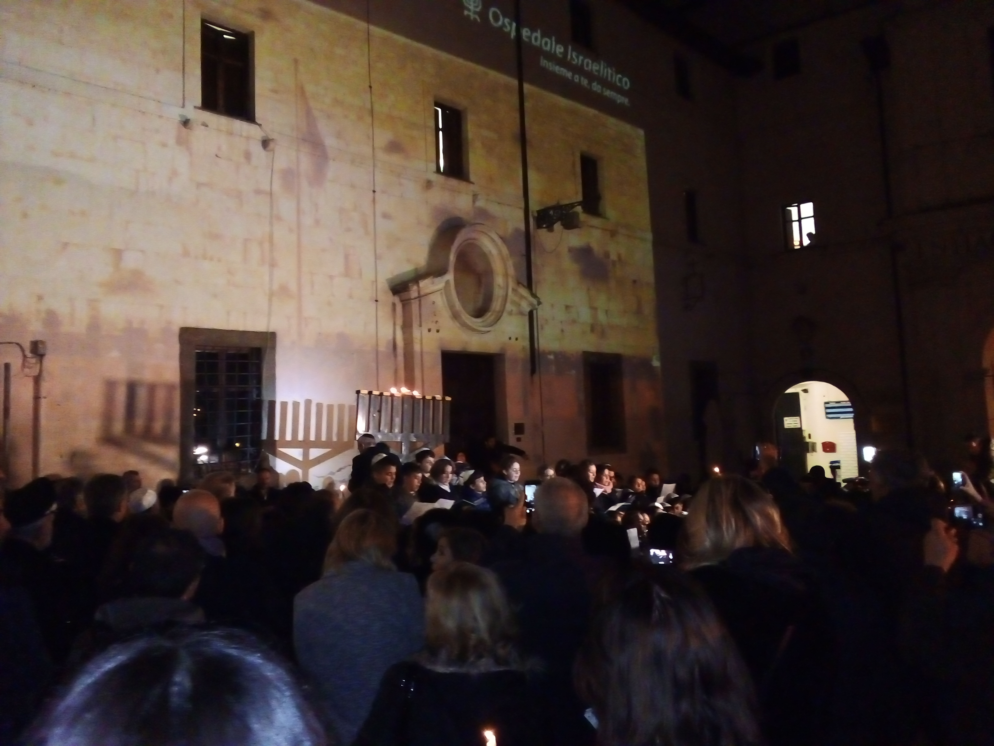 Chanukkah, luce sull’isola