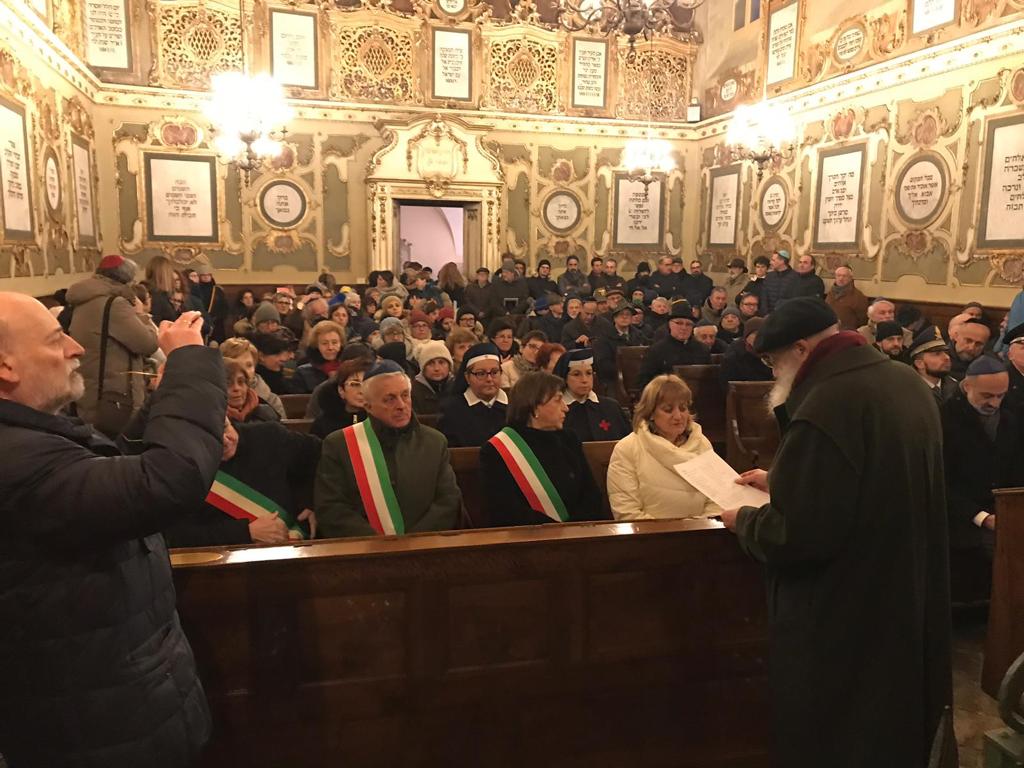 Casale – Luci accese per la Memoria