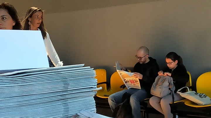 LIVELLI DI GUARDIA <br> La demenza digitale e il dialogo con la gente