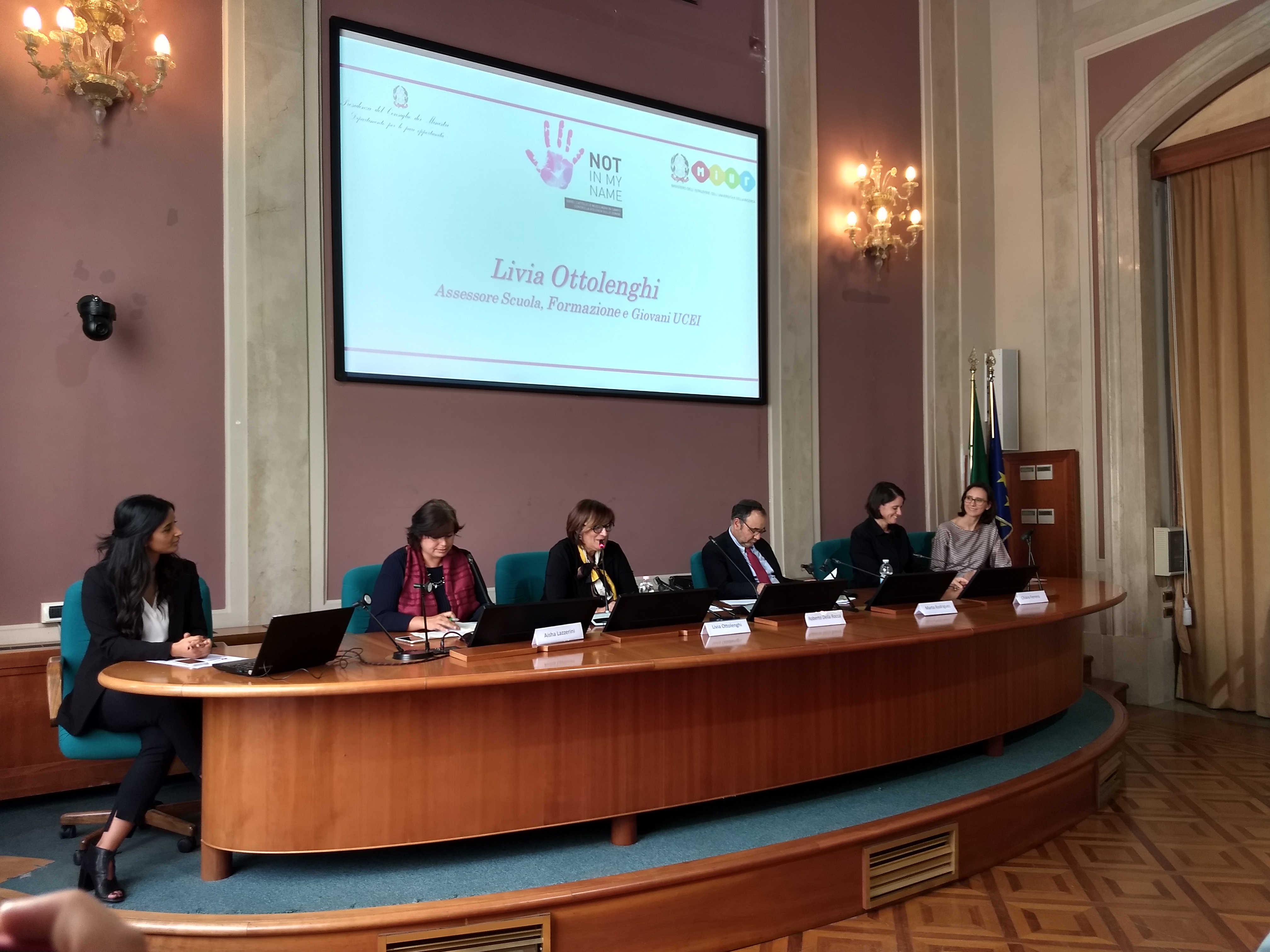 “Not in my name, insieme</br> per tutelare le donne”