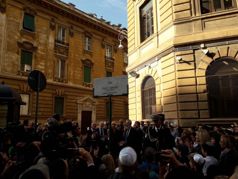 “Via Elio Toaff, una strada di luce”