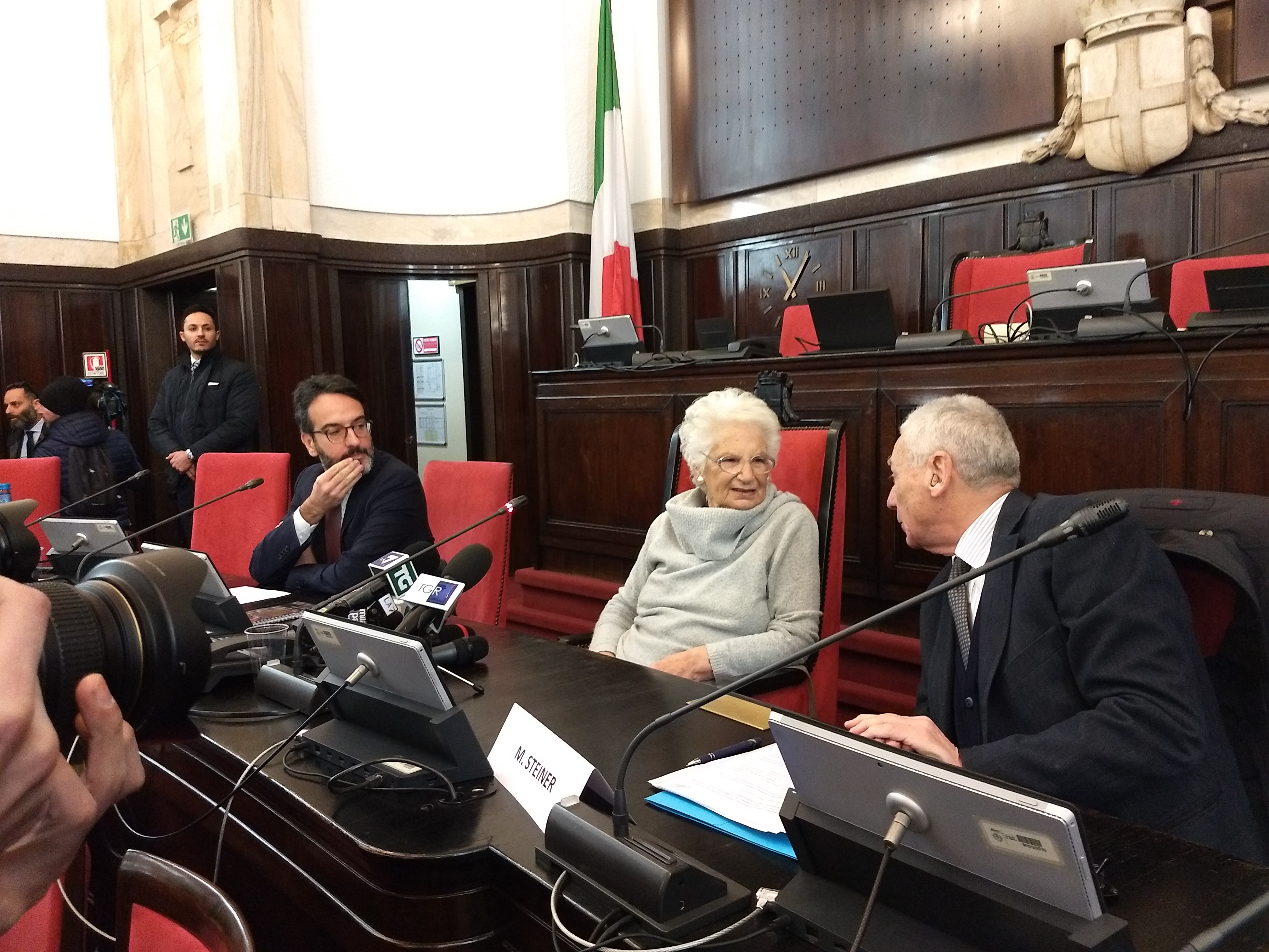 Liliana Segre: “Le pietre d’inciampo, </br> nomi e storie da ricordare”