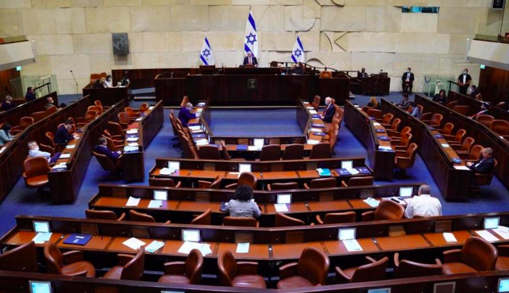 Il nuovo esecutivo giura alla Knesset <br> “Israele voleva un governo unitario”