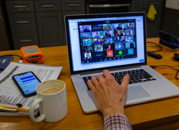 Videconferenza perenne, <br> ma usiamola bene