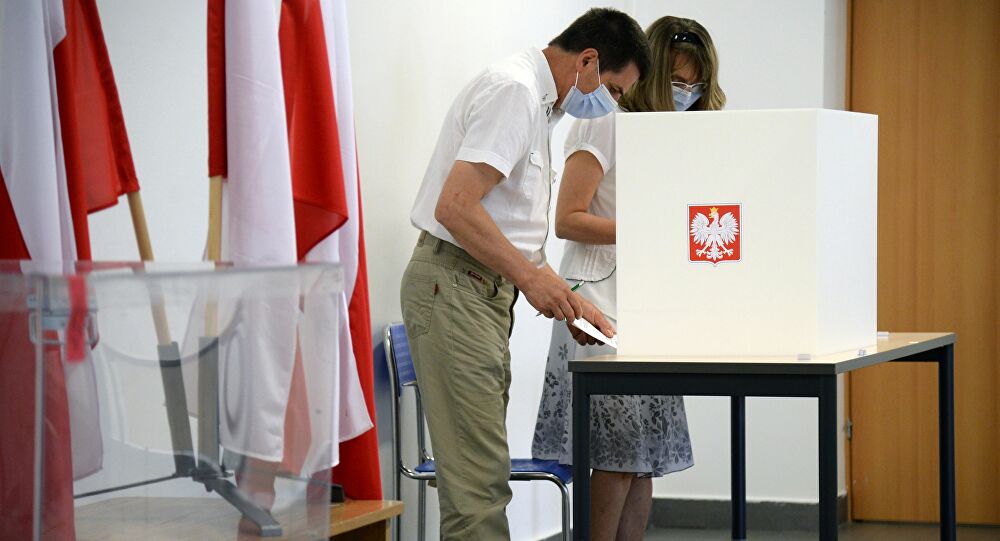 “La Polonia è spaccata tra rabbia e odio, </br>serve recuperare la lezione dell’89”