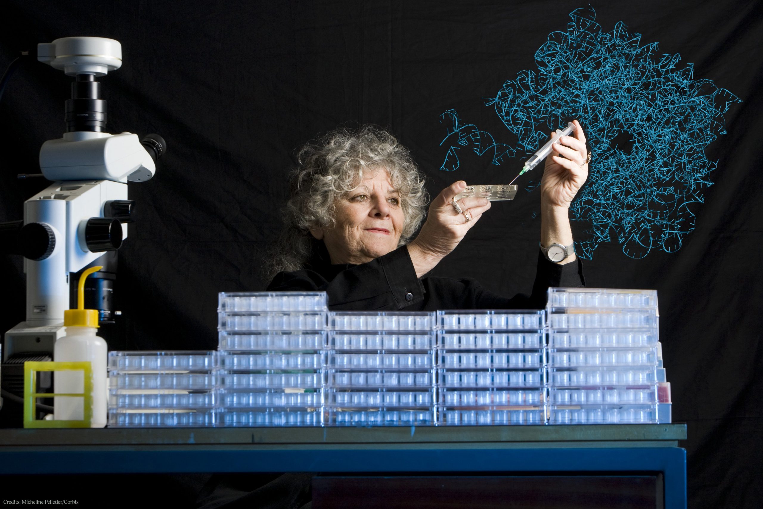 Antibiotics risk failing to protect us, </br>warns the Israeli Nobel prize Ada Yonath