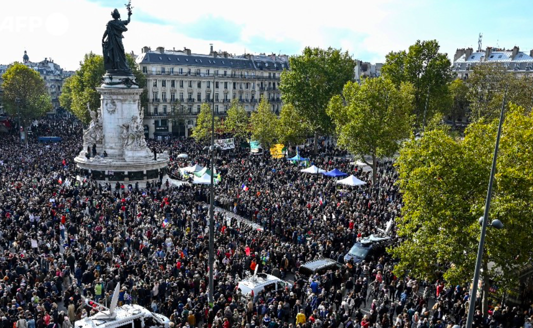 La mobilitazione degli ebrei francesi: <br> “Difendiamo insieme la Repubblica”