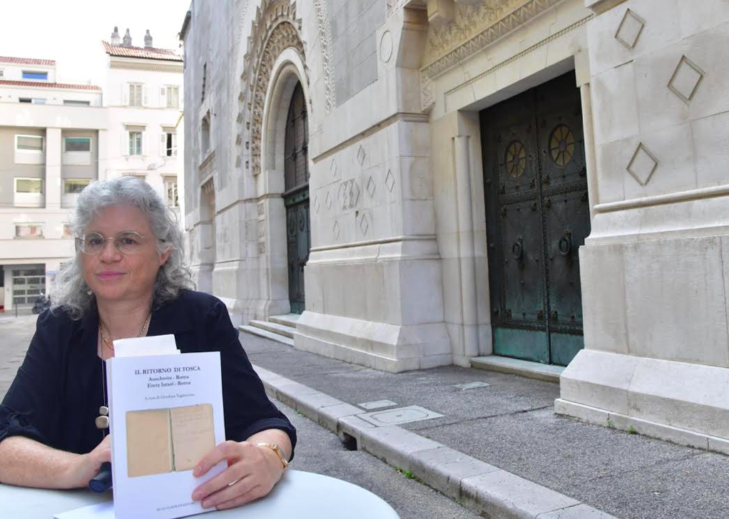 Segnalibro – I due viaggi di Tosca