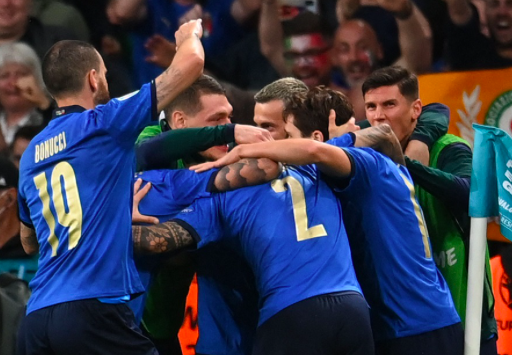 Italia-Inghilterra: i Maestri del calcio <br> e la scomoda verità di Momigliano
