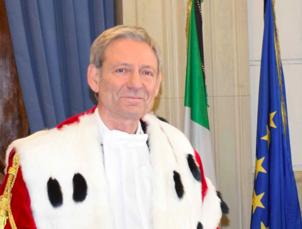 Pagine Ebraiche agosto 2021 <br> L’intervista a Giovanni Canzio <br> “Memoria, l’Italia cambia passo”