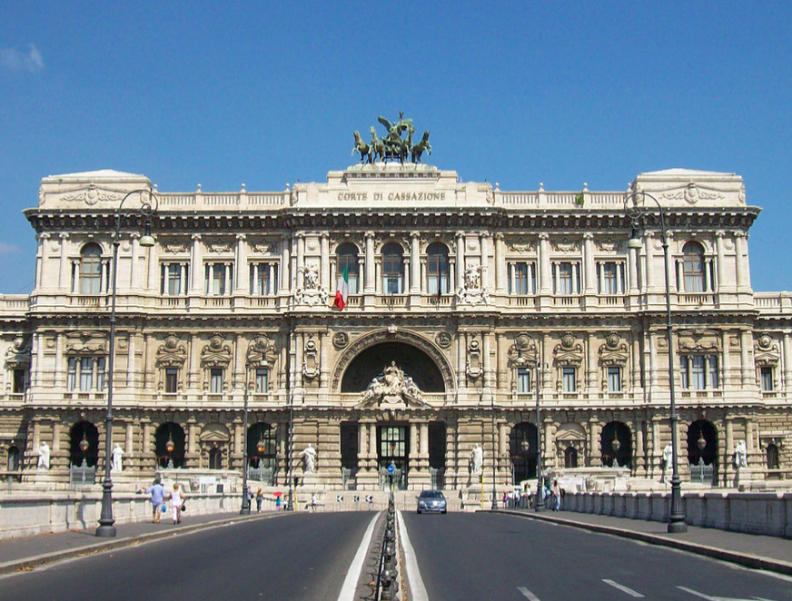 La Cassazione e il crocifisso, <br> un infelice compromesso