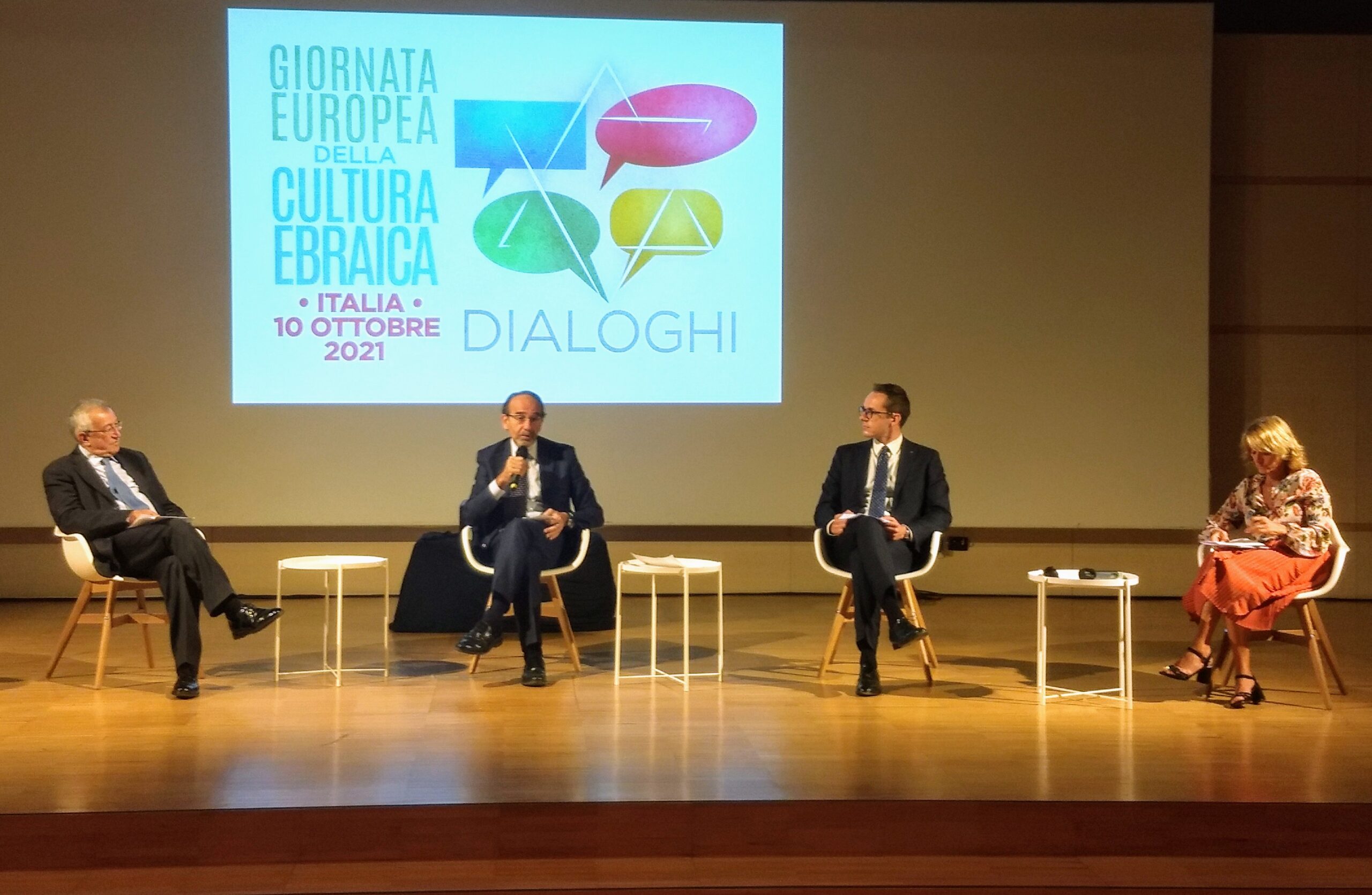 Dialogo, strumento <br> per costruire la società