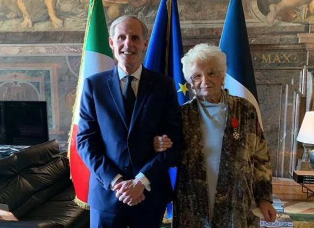 Liliana Segre a Pagine Ebraiche: <br> “Legion d’onore, emozione intensa: <br> lo dedico alle mie amiche francesi”