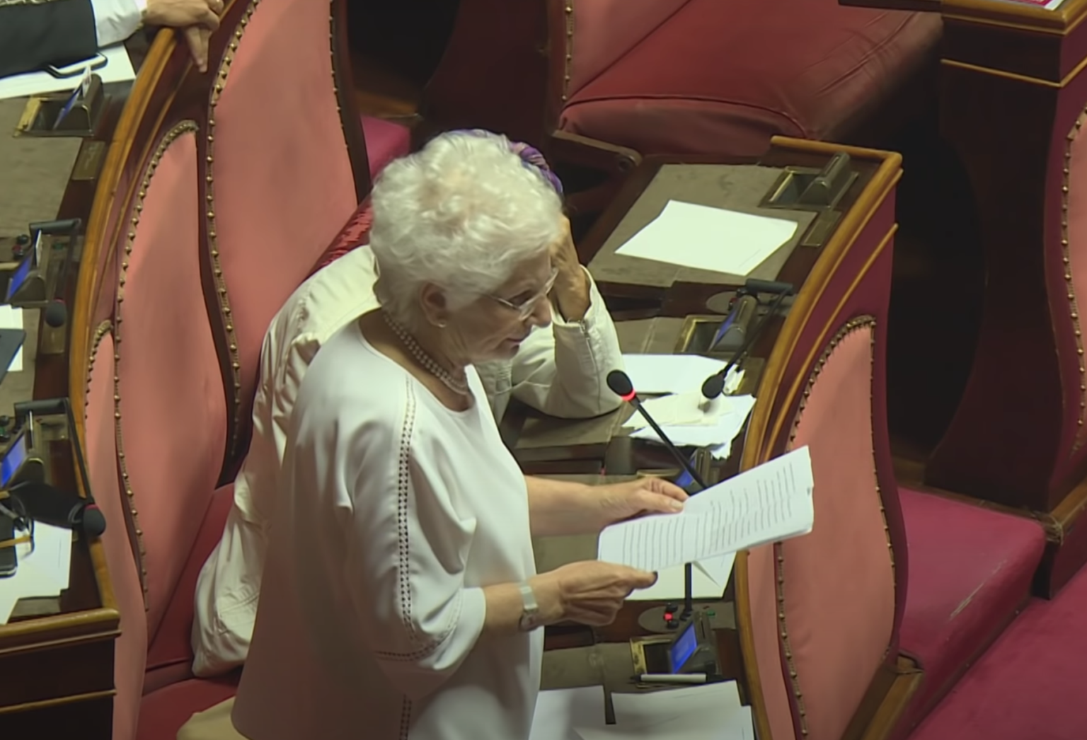 Nuovo Senato, Segre presidente