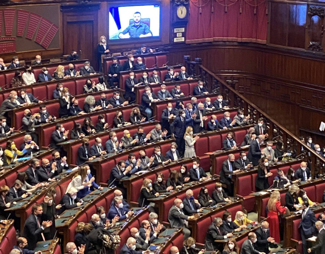 “Italia plaude al coraggio di Zelensky</br> il suo posto è nell’Unione Europea”