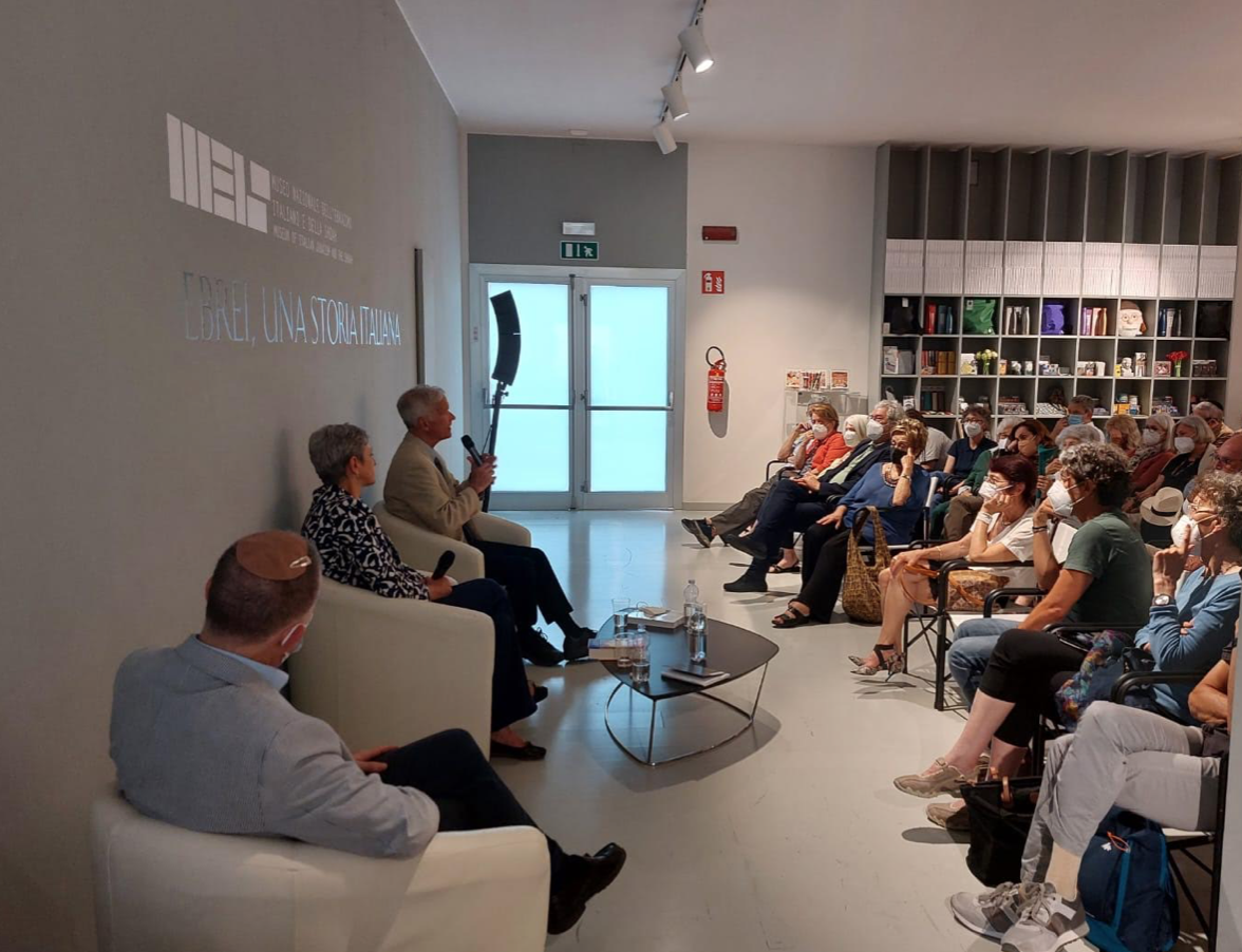 Pio XII e la guerra, <br> una lunga storia di silenzi