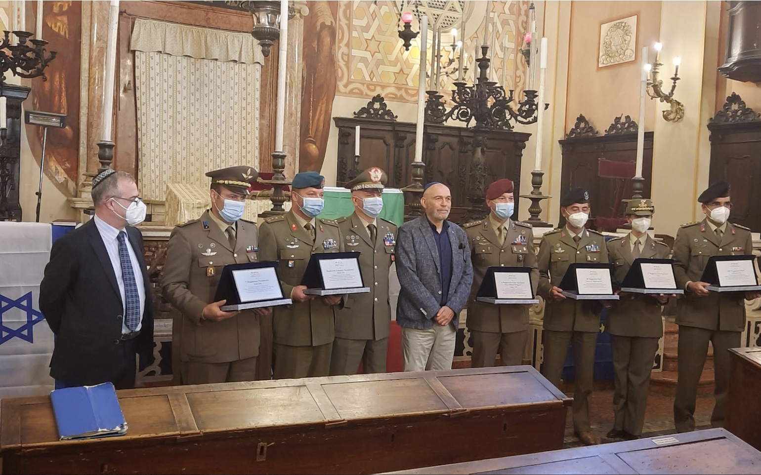 La cerimonia a Verona <br> Sicurezza nei luoghi ebraici, <br> il grazie della Comunità all’esercito
