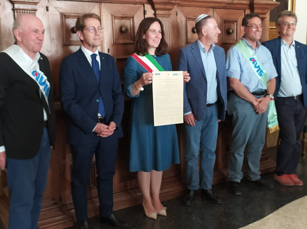La convenzione Meis-Avis <br> “Donare, un gesto di fratellanza”
