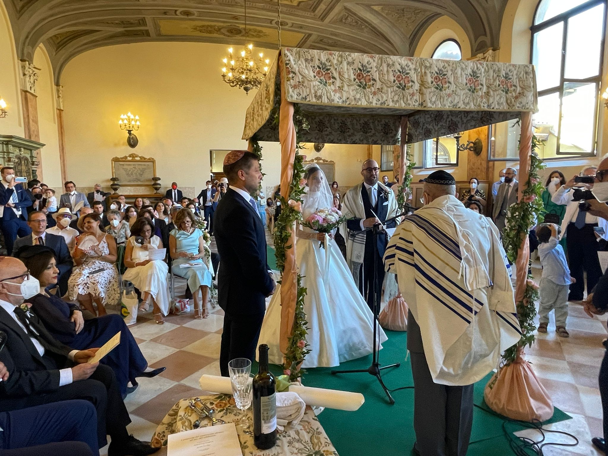 Ferrara, emozioni sotto la chuppah