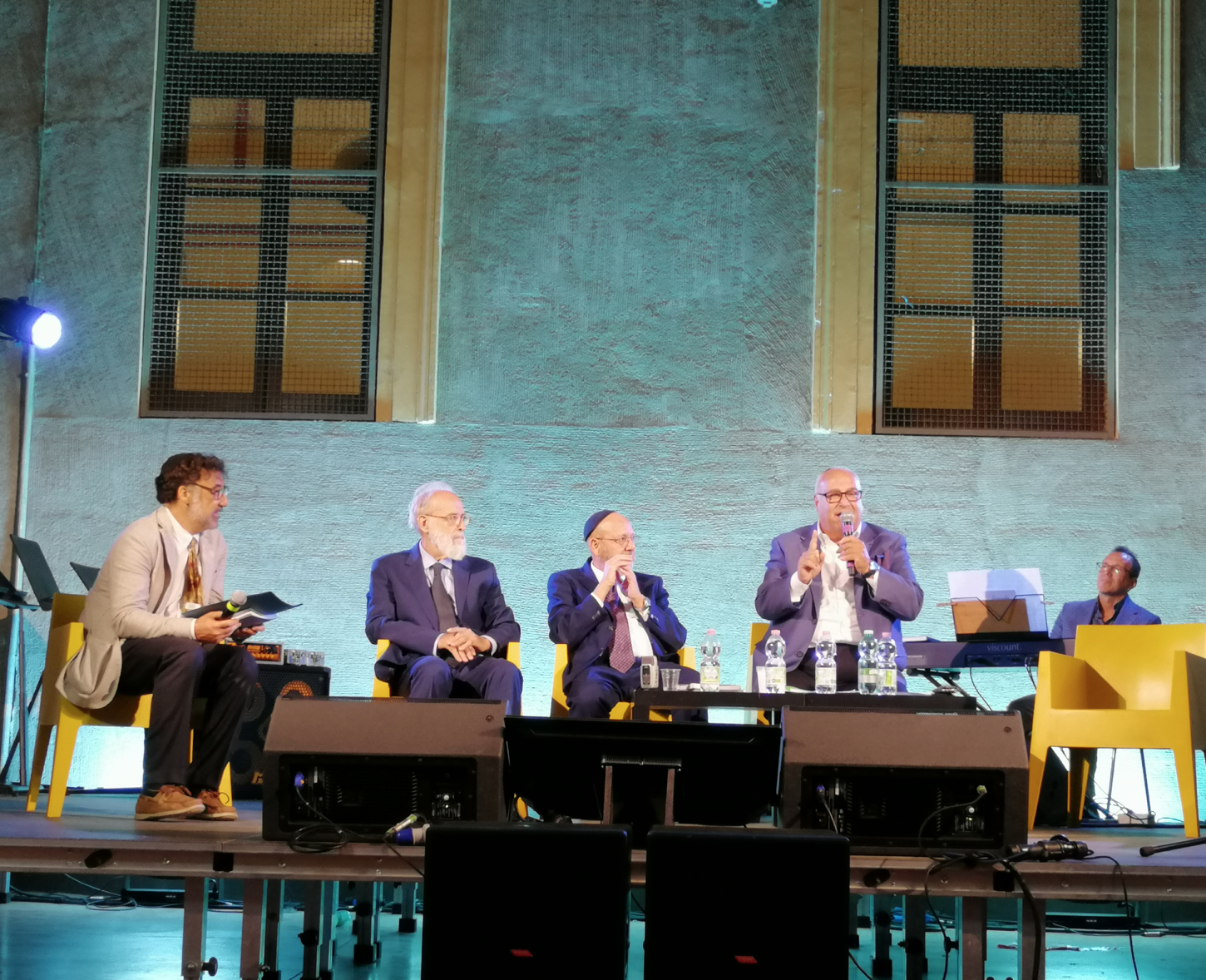 Canti del Tempio, identità viva