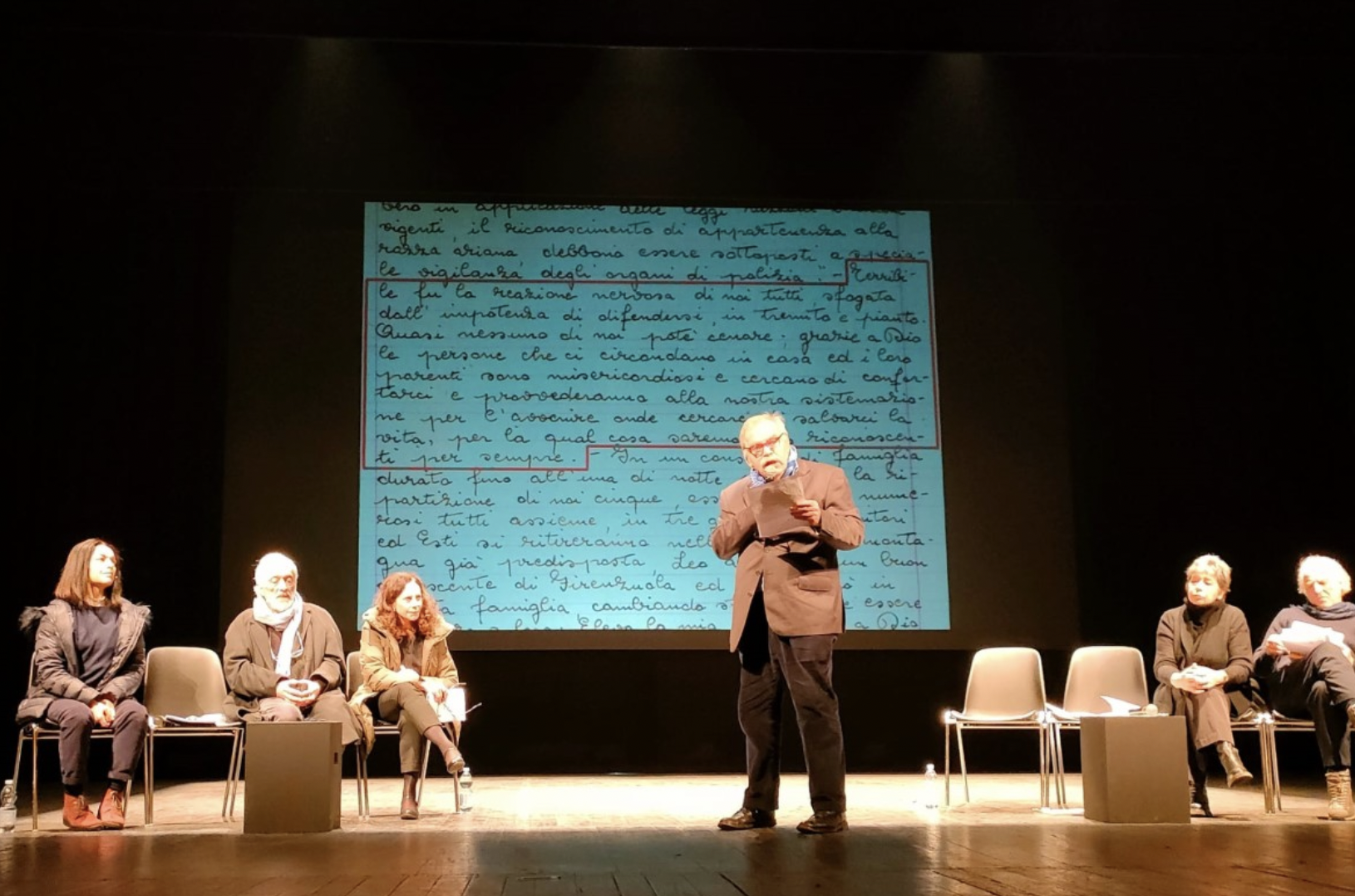 Voci dal buio, il destino di quattro amici <br> negli anni della guerra e persecuzione