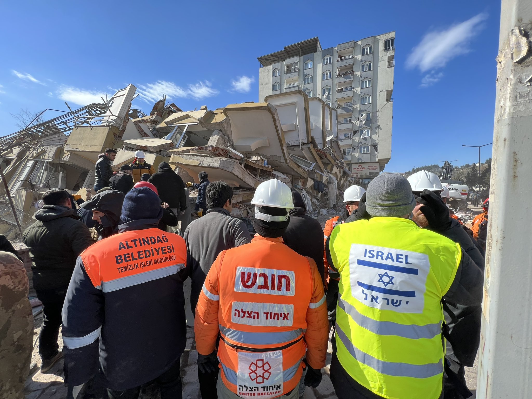“Cinque salvataggi in 36 ore,</br>il tempo è un fattore decisivo”