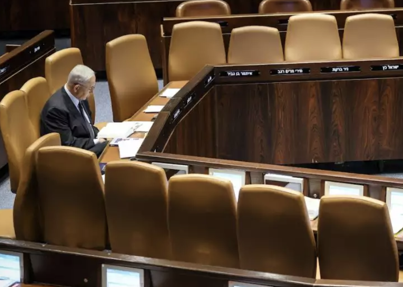 “Non c’è posto per l’anarchia”