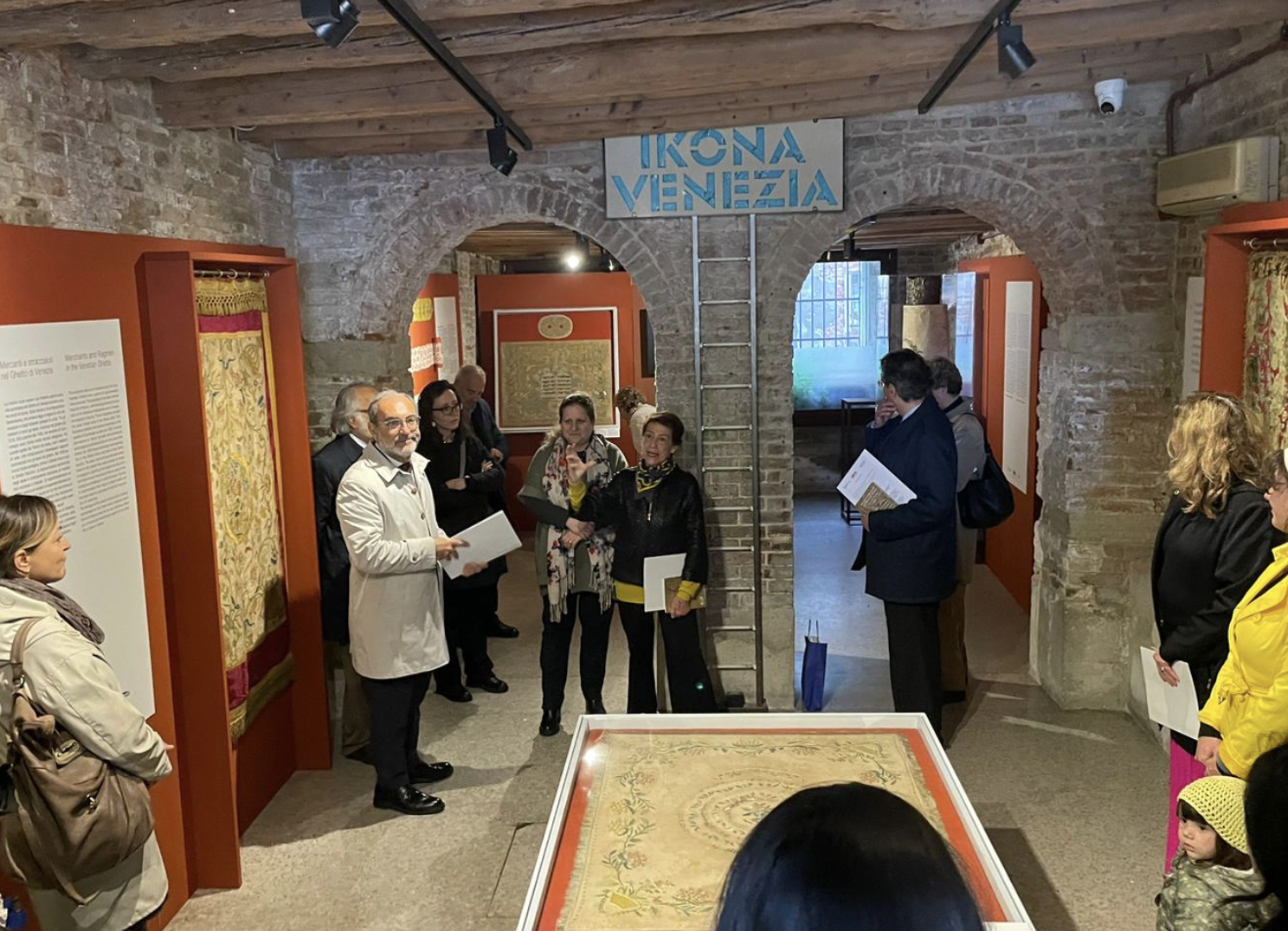 Mercanti e antichi tessuti nel Ghetto, <br> le testimonianze riscoperte 