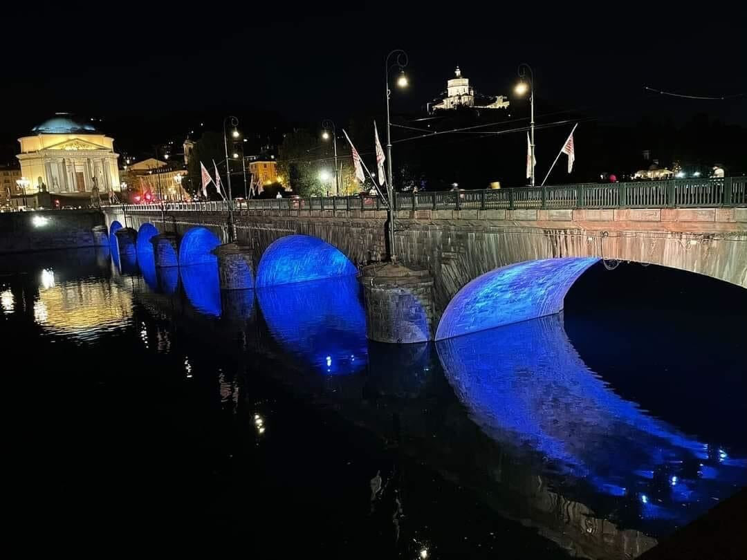 Italy goes blue in showing solidarity to Israel