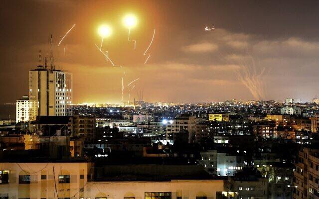 GUERRA – Ottomila razzi su Israele in 20 giorni
