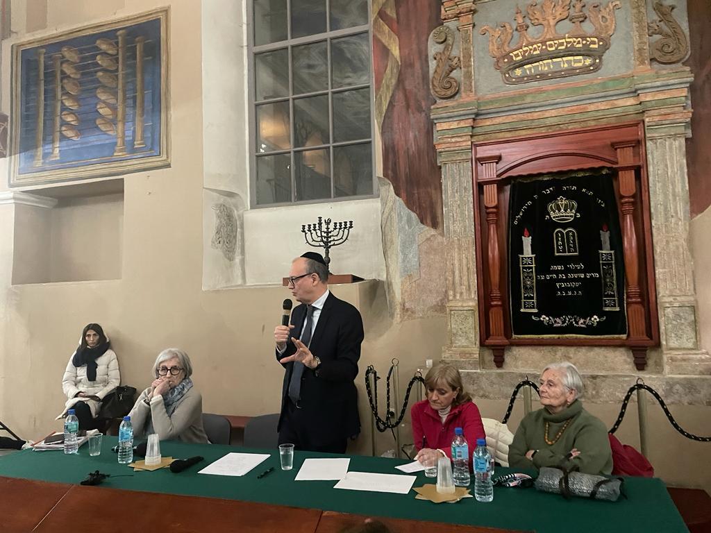 MEMORIA – Le sorelle Bucci a Valditara: Italia si impegni come Germania. Il ministro: La cultura contro il baratro