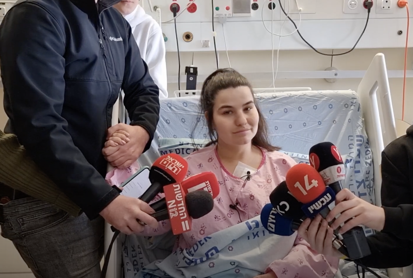 ISRAELE – Parla la donna incinta sopravvissuta all’attentato “Siamo vivi per miracolo”